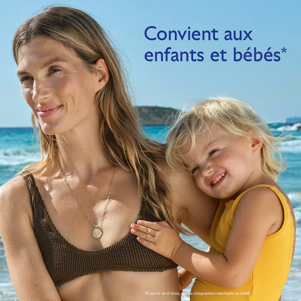 Le Fluide Très Haute Protection SPF50+ convient aux enfants et bébés